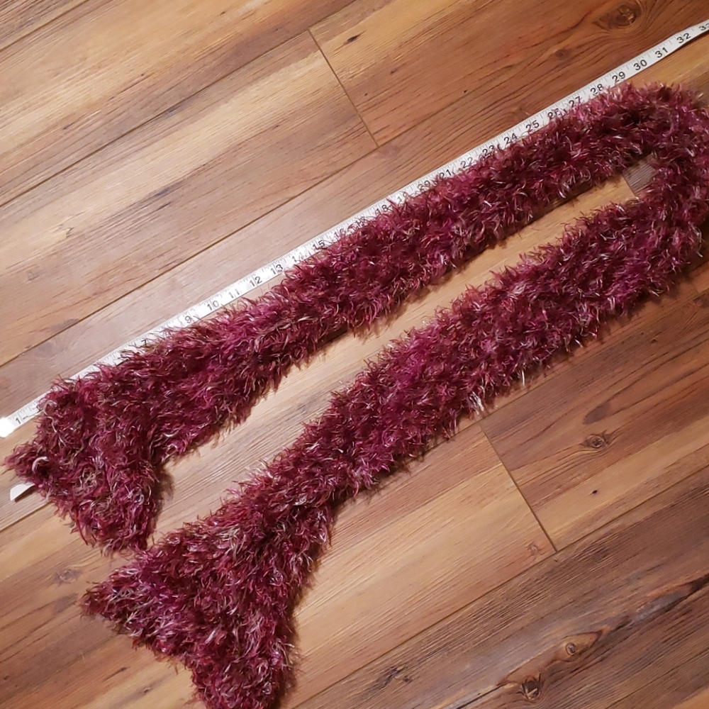 NWOT Scarf - Picture 4 of 4